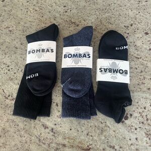 NWT - Bombas Men's Black and Dark Grey Sock Trio
